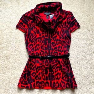 🆕 🔥INC cowl neck short sleeve peplum animal print sweater. M